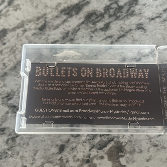 Bullets on Broadway Murder Mystery Party Game (USB) - Picture 2 of 4
